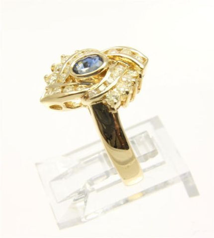 GENIUNE BLUE SAPPHIRE & DIAMOND RING SET IN HEAVY SOLID 18K YELLOW GOLD