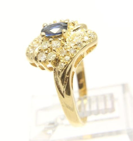GENIUNE BLUE SAPPHIRE & DIAMOND RING SET IN SOLID 18K YELLOW GOLD