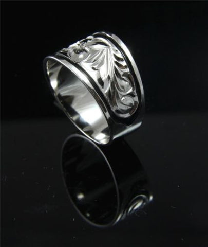 SILVER 925 HAWAIIAN RING PLUMERIA SCROLL 12MM TAPER BAND BLACK BORDER RHODIUM